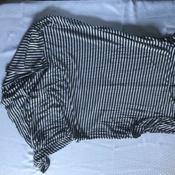 Old Navy Black and White Striped Dress w/ ruffle sleeves - Picture 7 of 10
